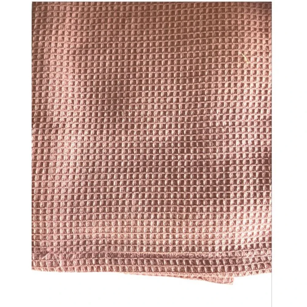 Tahari Easter Bunny Kitchen 2 Dish Towels Fringe Edge Waffle Weave Pink White